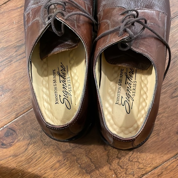 Johnston and Murphy Dress Shoes - Picture 3 of 3